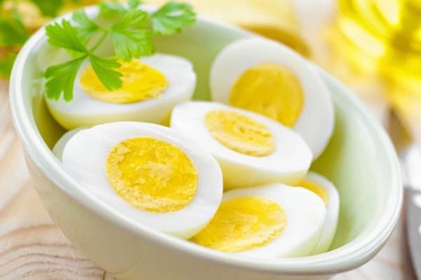 Bạn nên cho bé ăn các món ăn được làm từ trứng