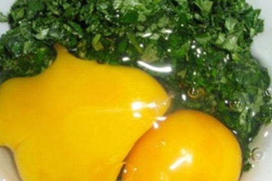 trung ga ngai cuu - Trứng gà, ngải cứu thực phẩm tốt cho sức khỏe