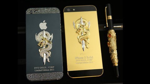 113 triệu đồng cho iPhone 5 mạ vàng, đúc rắn hổ chúa