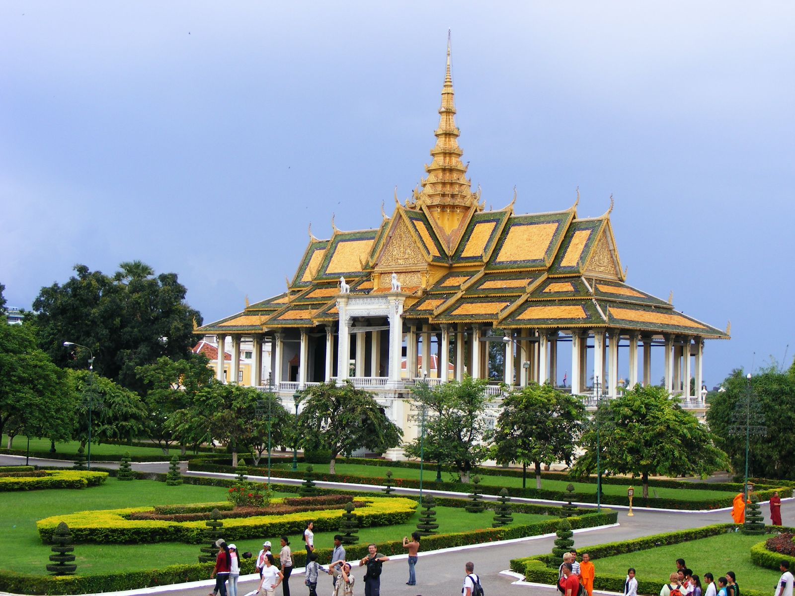 Cung điện hoàng gia Canpuchia, The Royal Palace