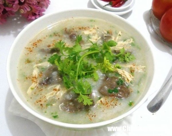Chao long ga 9 600x472 - Top 9 cách nấu cháo gà thơm ngon, đầy đủ dinh dưỡng cho gia đình